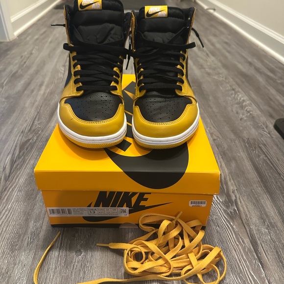 Jordan Men's Black and Yellow High-Top Sneakers (Pollen) - Picture 3 of 7